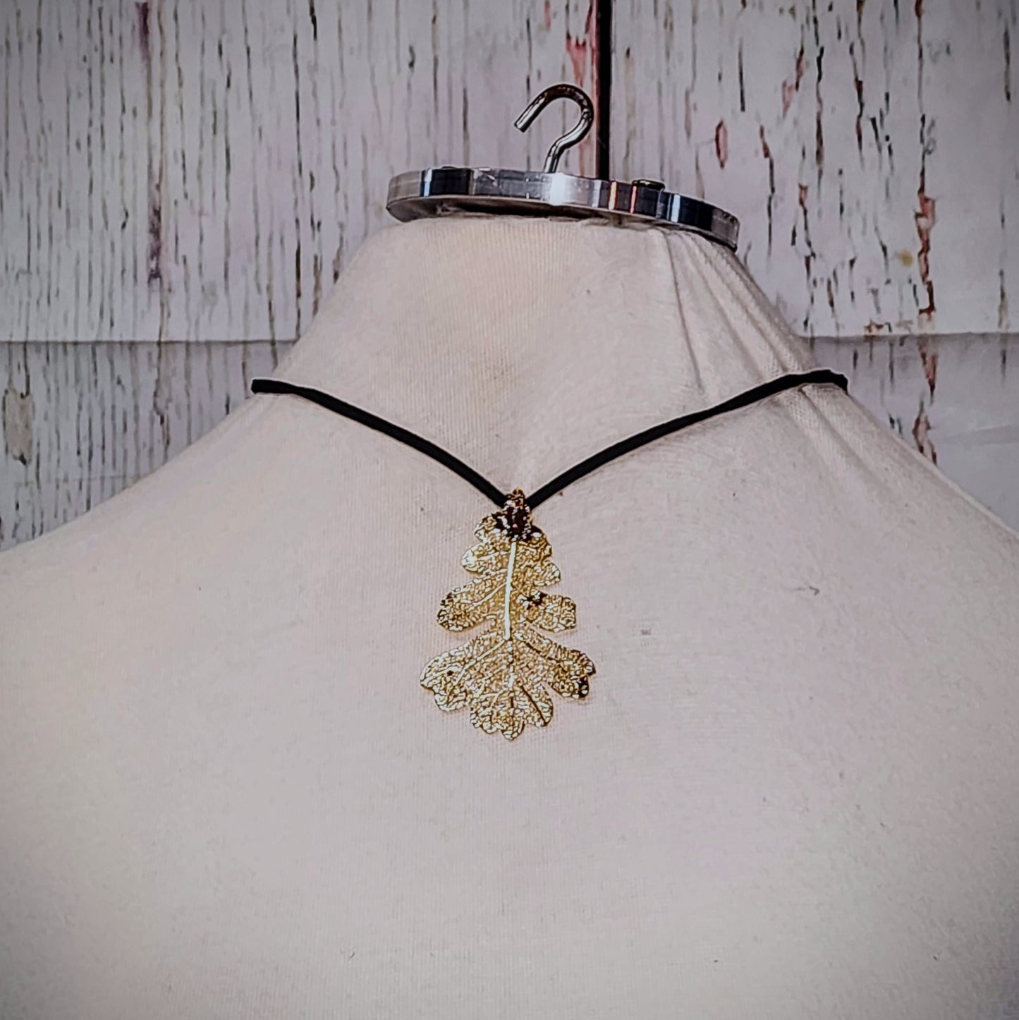 Gold Leaf Necklace