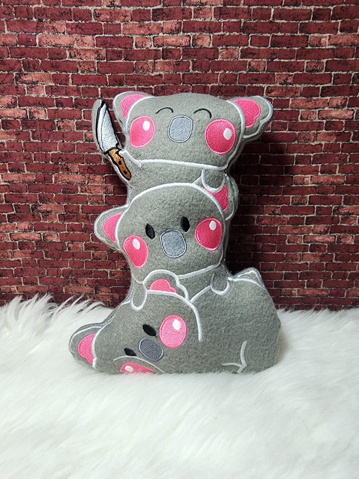 koala stack with knife