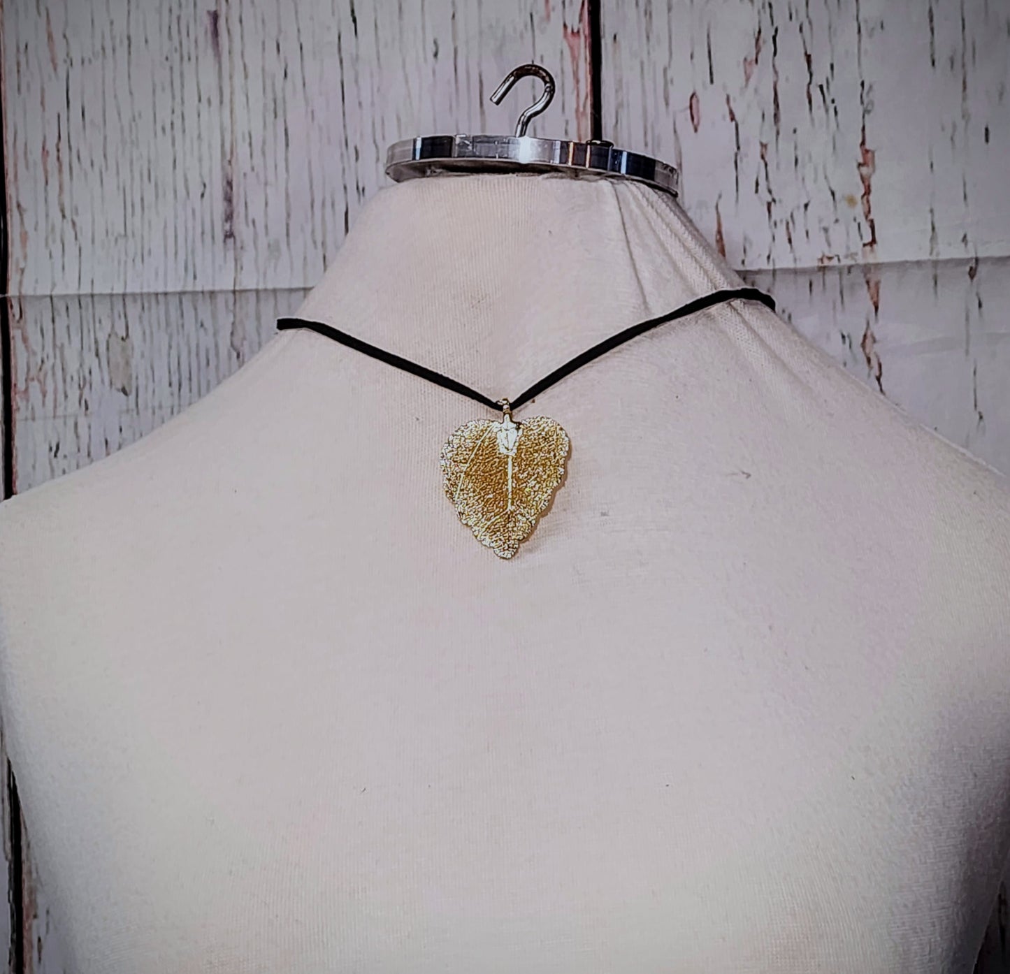 Gold Leaf Necklace