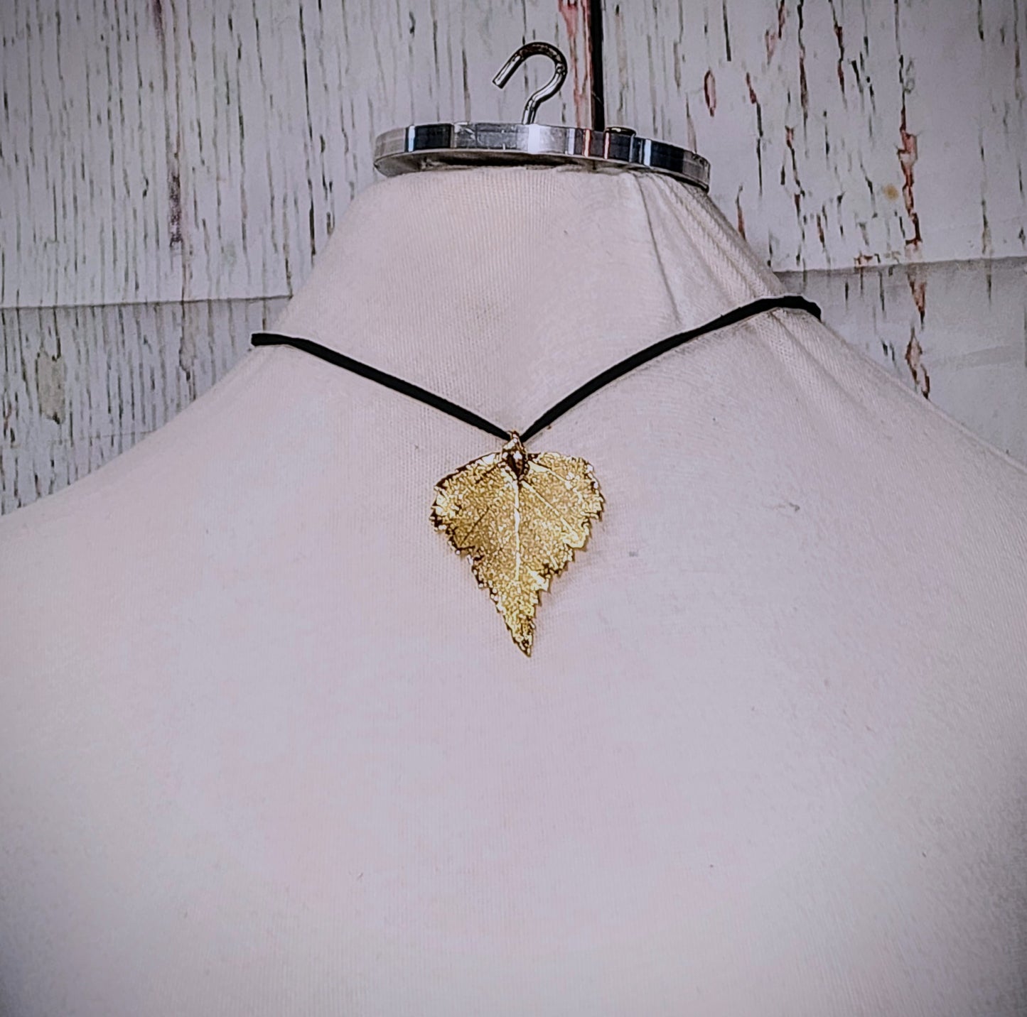 Gold Leaf Necklace