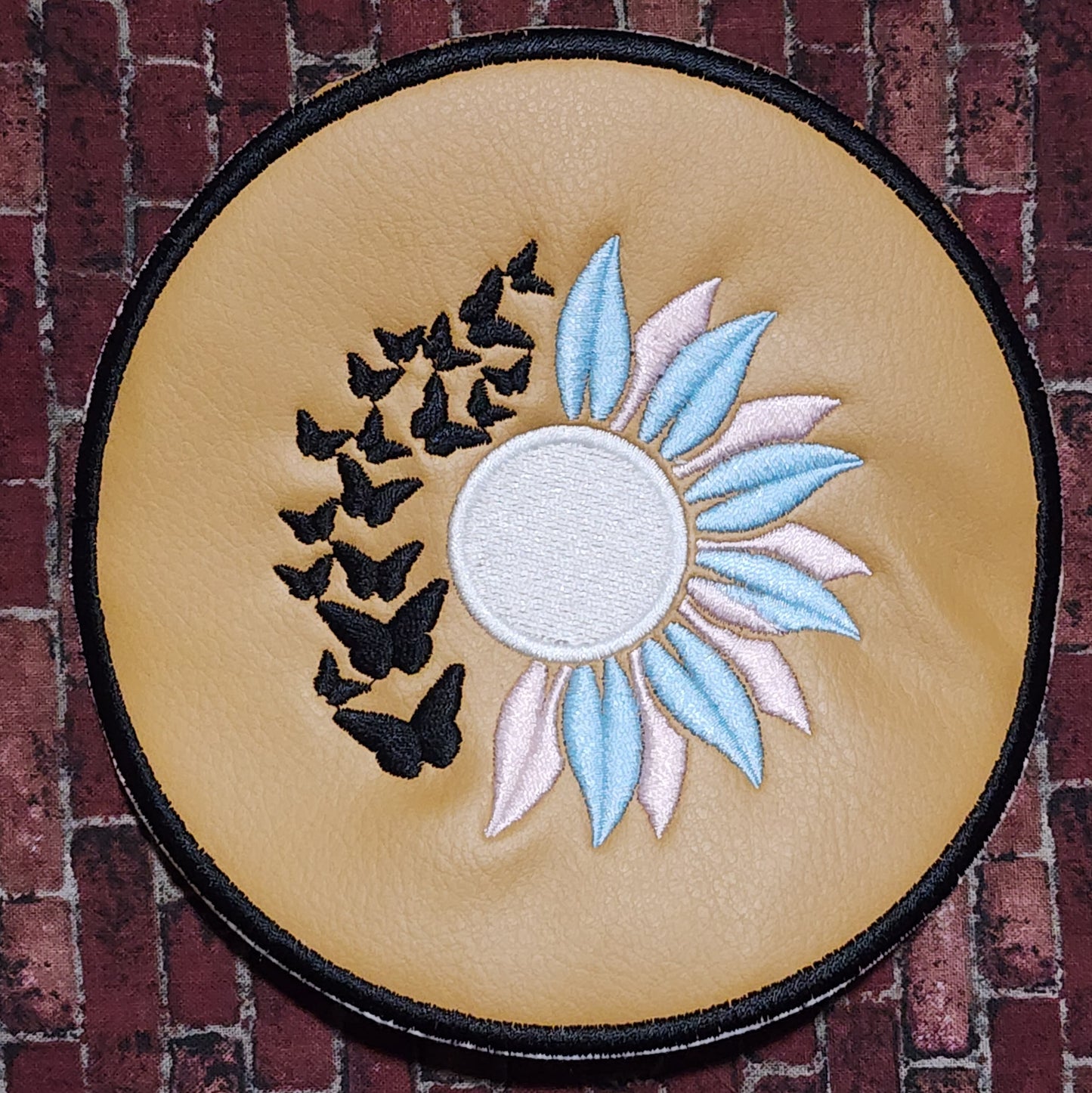 PRIDE trans Dandelion